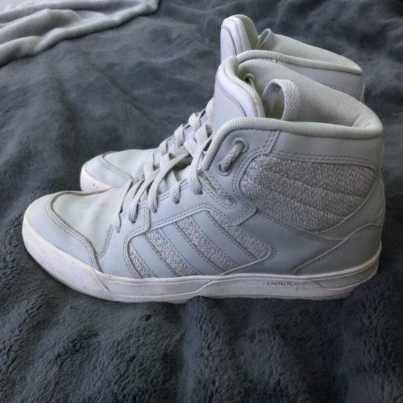 Adidas sneaker shoes - Picture 4 of 4